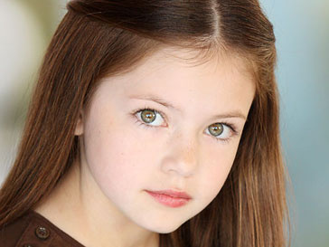 Маккензи Фой предстоит стать плодом любви Беллы Свон и Эдварда Каллена Mackenzie Foy, Маккензи Фой, Сумерки, Рассвет