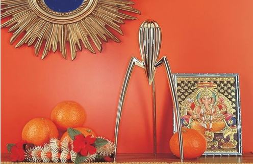 Футутристическая соковыжималка Alessi Футутристическая соковыжималка Alessi