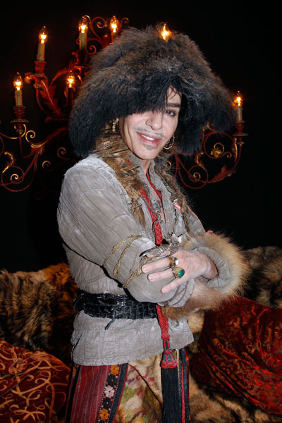 Джон Гальяно (John Galliano) Джон Гальяно (John Galliano)