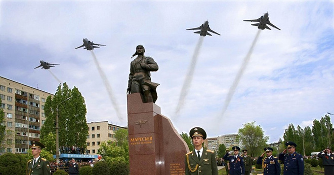 памятник Маресьеву в Камышине В Волгоградской области впервые выступит хор из тысячи человек