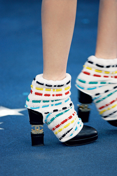 Chanel. Chanel.