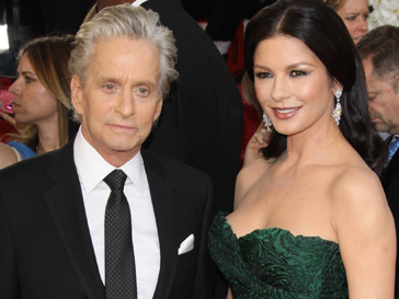 Кэтрин Зета-Джонс (Catherine Zeta-Jones) и Майкл Дуглас (Michael Douglas) Кэтрин Зета-Джонс (Catherine Zeta-Jones) и Майкл Дуглас (Michael Douglas)