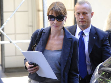 Мать Карлы Бруни (Carla Bruni) подтвердила, что ее дочь беременна Мать Карлы Бруни (Carla Bruni) подтвердила, что ее дочь беременна
