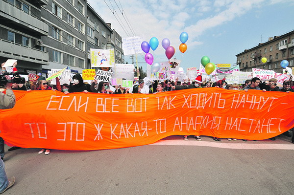 В этом году Монстрацию впервые разрешили сразу. Новый мэр решил, что запреты ни к чему. В этом году Монстрацию впервые разрешили сразу. Новый мэр решил, что запреты ни к чему.