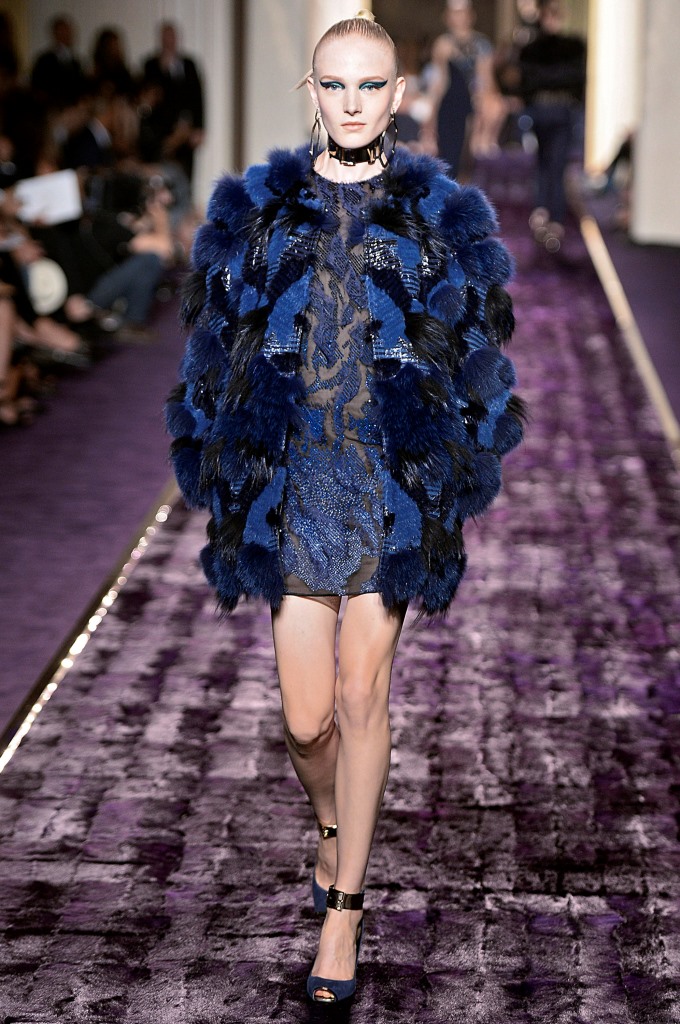 В Париже прошел показ Atelier Versace