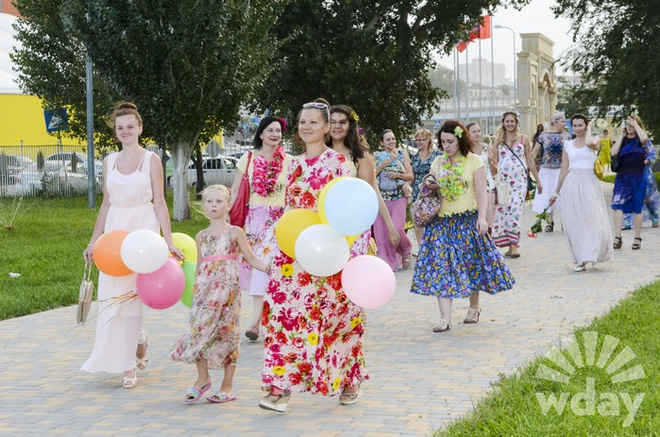 День женственности в Волгограде, красивые девушки День женственности в Волгограде