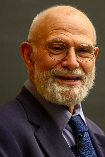 Оливер Сакс (Oliver Sacks) родился в 1933 году в Лондоне, с 1965 года живет в Нью-Йорке. Профессор Колумбийского университета в Нью-Йорке, практикующий врач, автор нескольких книг, основанных на случаях из его врачебной практики. На русский язык переведены его книги «Антрополог на Марсе», «Человек, который принял жену за шляпу» (АСТ, 2009, 2010).