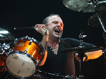 Ларс Ульрих (Lars Ulrich) выступит в качестве учителя Ларс Ульрих (Lars Ulrich) выступит в качестве учителя