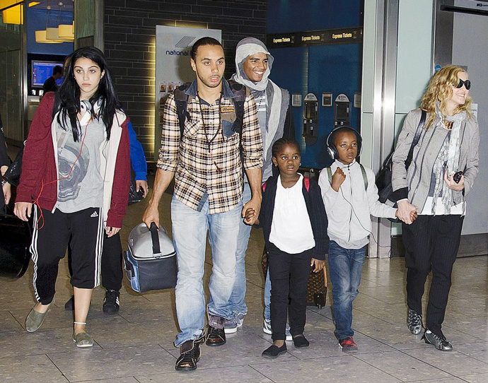 Мадонна Мадонна