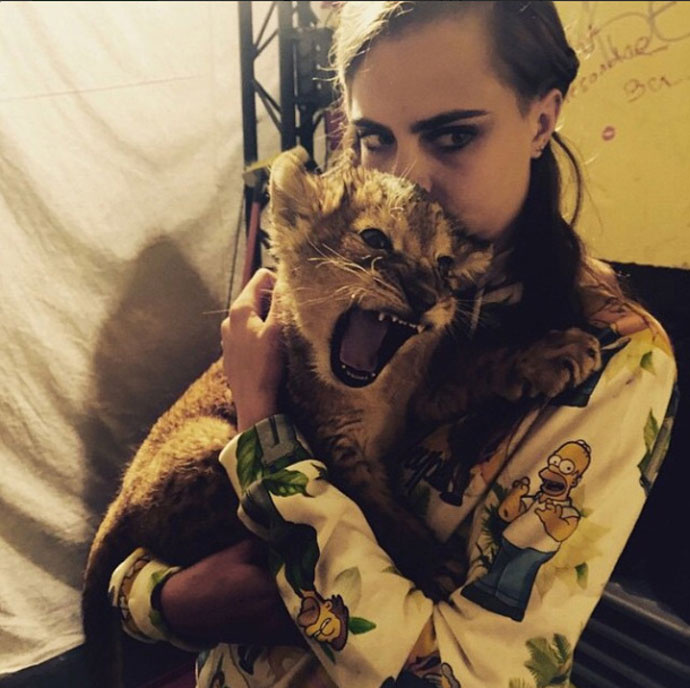 Кара Делевинь Кара Делевинь