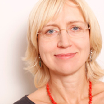 Лариса Харланова, клинический психолог, аналитический психолог, член Московской ассоциации аналитической психологии (МААП)