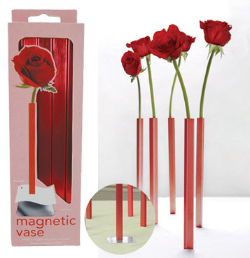 Магнитная ваза Red, DCI, pichshop.ru, 1 999 руб. Необычность этой вазы заключается в том, что она не просто ставится на стол - она слишком тонкая для таких подвигов! Это магнитная ваза - она ставится на стол и примагничивается под скатертью. В такой вазе Магнитная ваза Red, DCI, pichshop.ru, 1 999 руб. Необычность этой вазы заключается в том, что она не просто ставится на стол - она слишком тонкая для таких подвигов! Это магнитная ваза - она ставится на стол и примагничивается под скатертью. В такой вазе