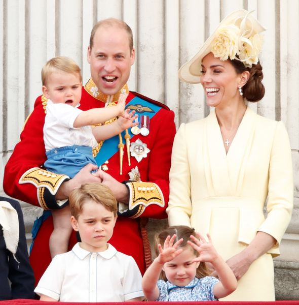 Кейт Миддлтон, принц Уильям, принц Джордж, принцесса Шарлотта, принц Луи