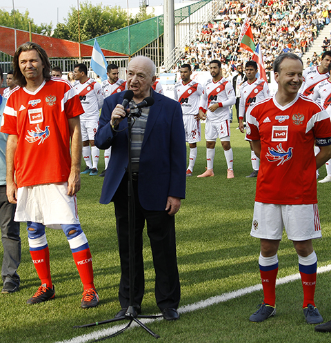 Аркадий Дворкович и Дмитрий Маликов открыли фестиваль «Арт-футбол»