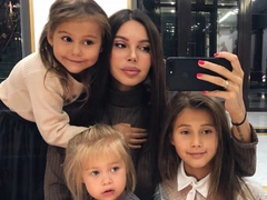 Накануне родов Оксана Самойлова заболела вместе со всеми своими детьми