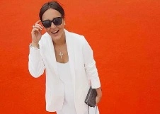 Жена Константина Крюкова отрывается в Каннах