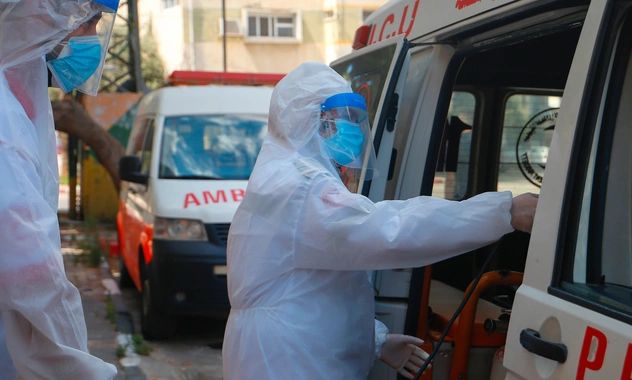 Инфекционист Поздняков объяснил, может ли из вирусов COVID-19 и гриппа появиться супермутант