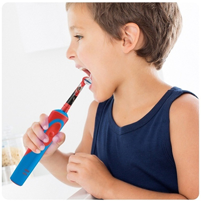 Oral-B Stages Power «Звездные войны» –   оружие против кариеса для маленьких джедаев