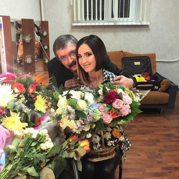 Отец Ольги Бузовой отдыхает в шикарном загородном отеле с новой избранницей