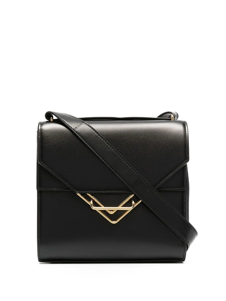 Сумка Bottega VenetaЦена: 191 539 руб.Где купить: farfetch.com