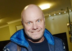Алексей Кортнев: «Нужно жениться на тех, кто не станет сукой»