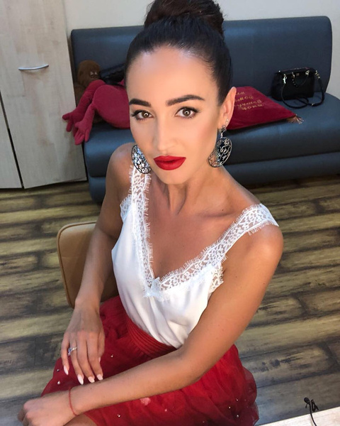 Ольга Бузова