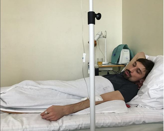 Дима Билан отказался от операции и уехал отдыхать
