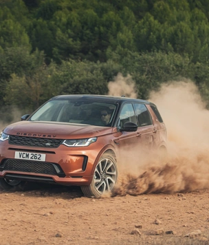 Шесть удивительных фактов об автомобилях Land Rover