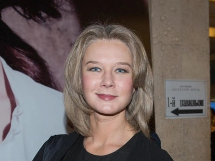 Измена Максима Суханова, алкоголизм и смерть Владислава Галкина: семейные драмы Дарьи Михайловой