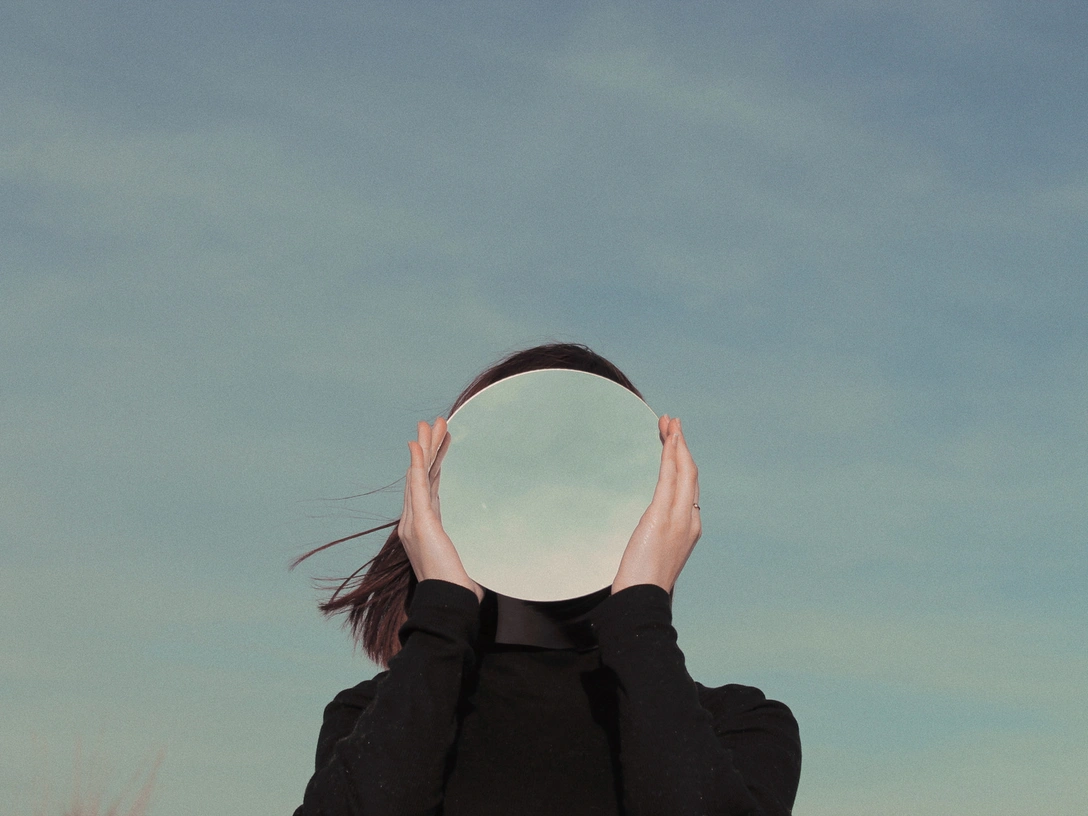 Кармические долги: как «расплатиться» за свое прошлое | marieclaire.ru