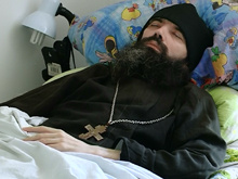 Священнику с редким заболеванием из Сергиева Посада нужна помощь