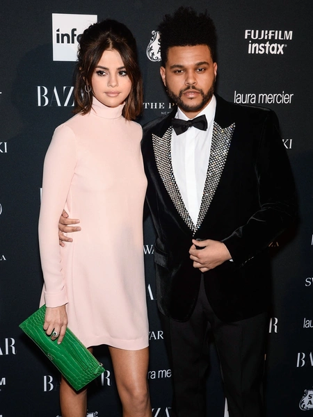 C рэпером The Weeknd певица встречалась чуть больше года