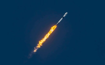 Компания SpaceX потеряла 40 спутников Starlink из-за геомагнитной бури