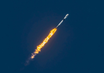 Компания SpaceX потеряла 40 спутников Starlink из-за геомагнитной бури