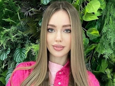 Супруга Дмитрия Тарасова рассказала, когда родит третьего ребенка