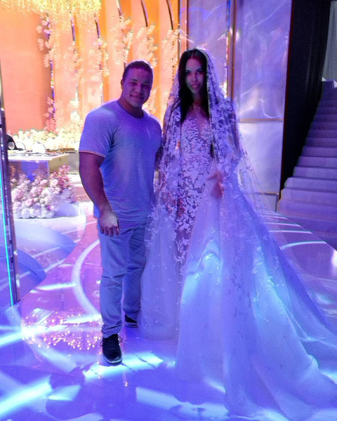 Самарский олигарх спустил миллионы на шикарную свадьбу с моделью Ксенией Царицыной