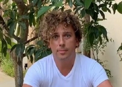 «Цены не мизерные, залы не маленькие»: Максим Галкин* гордится гонорарами за границей