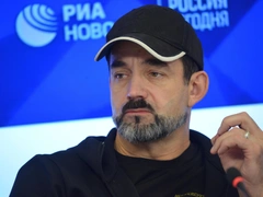 Дмитрий Певцов предложил запретить аборты в стране
