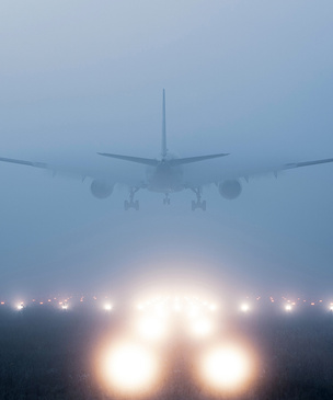 Почему самолеты не летают в туман?