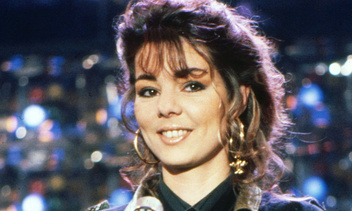 Знаменитая Сандра: что стало с легендарной певицей 80-х — ее не узнать