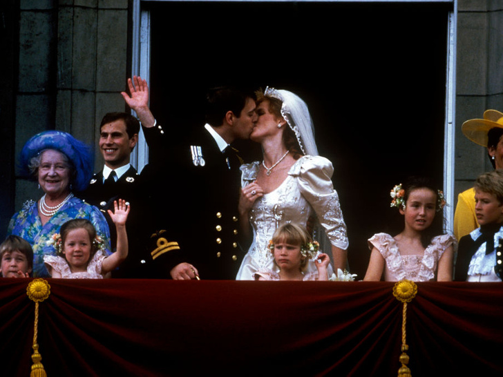 Почему свадьба Сары Фергюсон и принца Эндрю едва не привела к дипломатическому скандалу
