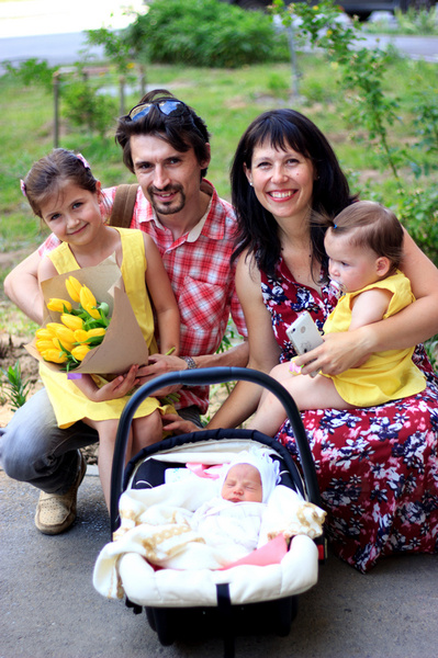 Конкурс красоты и интеллекта «Наша красивая мама-2018»