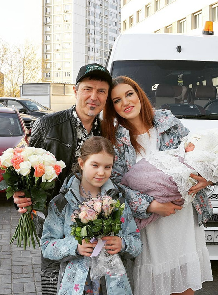 Бывший солист «Руки вверх» Алексей Потехин вновь стал отцом