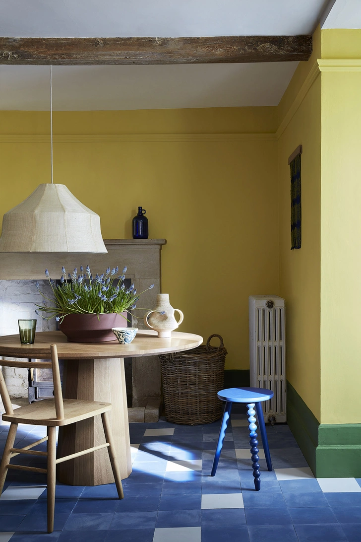 Оттенок Indian Yellow™ №335, Little Greene.