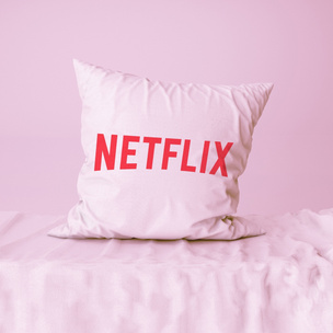 С комфортом: Netflix выпустил подушки для просмотра сериалов