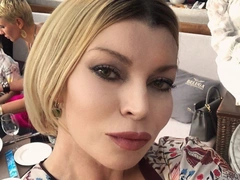 Лада Дэнс призналась, что встречалась с женатым мужчиной и увела его из семьи