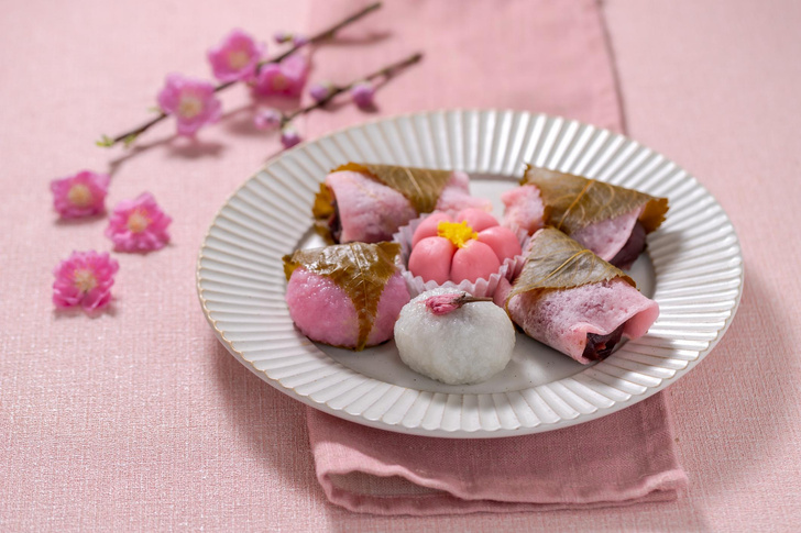 Расцветай: 17 вещей с сакурой для фанатов Азии (и розового)