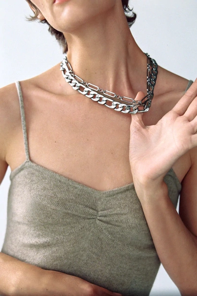 Цепочки Zara (zara.com)