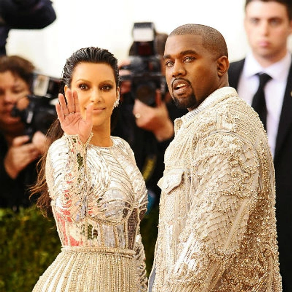 Ким Кардашьян и Канье Уэст на Met Gala | Источник: Eastnews.com