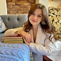 Аватарка Женский психолог Ксения Черняева
